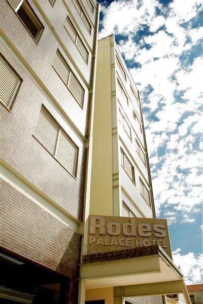 Rodes Palace Hotel Patrocinio Luaran gambar