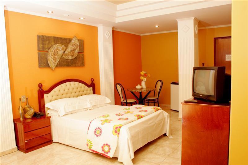 Rodes Palace Hotel Patrocinio Luaran gambar