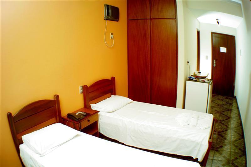 Rodes Palace Hotel Patrocinio Luaran gambar